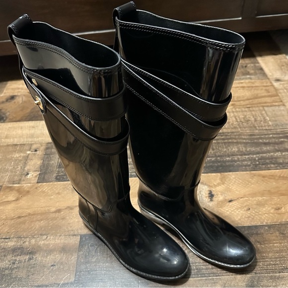 Coach ‘Talia’ Rain Boots - Picture 6 of 9